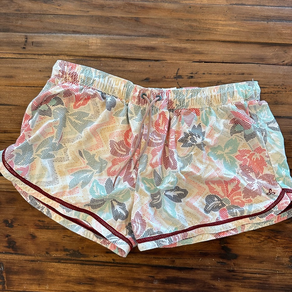 Ladies Prana shorts size XL
